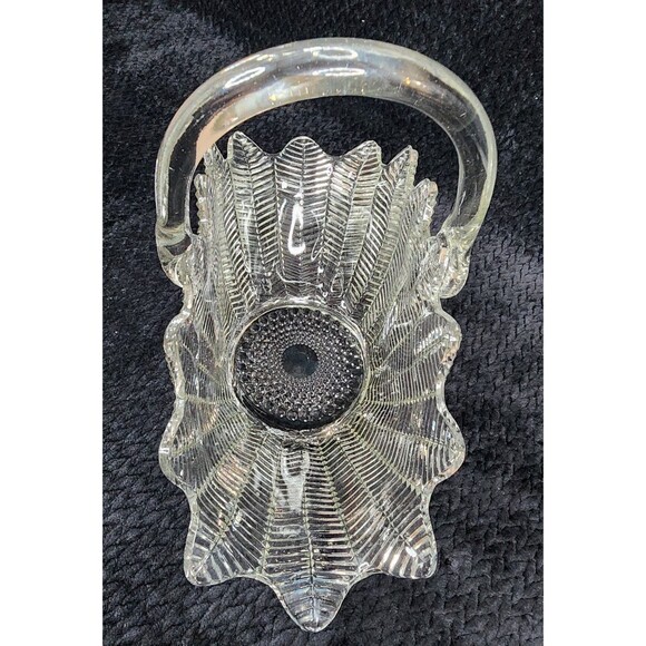 Vintage LE Smith Feather Glass Basket – Clear Pressed Glass, Mid-Century Design - Picture 6 of 12